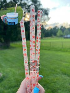 Strawberries 40oz straw