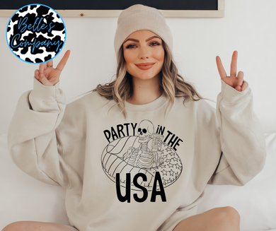 Party In The USA Skellie in Pool Float
